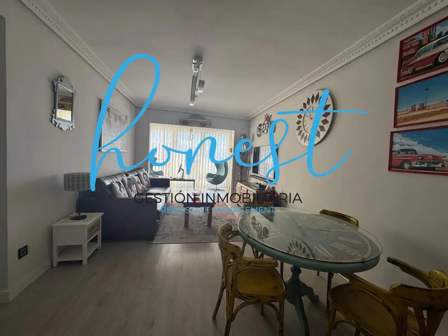 Sala de estar de Piso en venta en Torremolinos con Aire acondicionado, Terraza y Amueblado