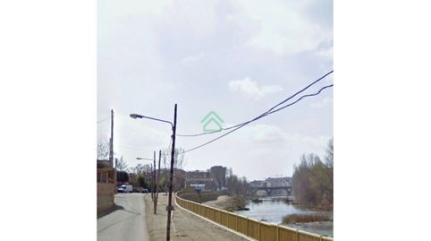 Foto 4 de Casa o chalet en venta en Avenida Comte Jaume D'urgell, Balaguer, Lleida