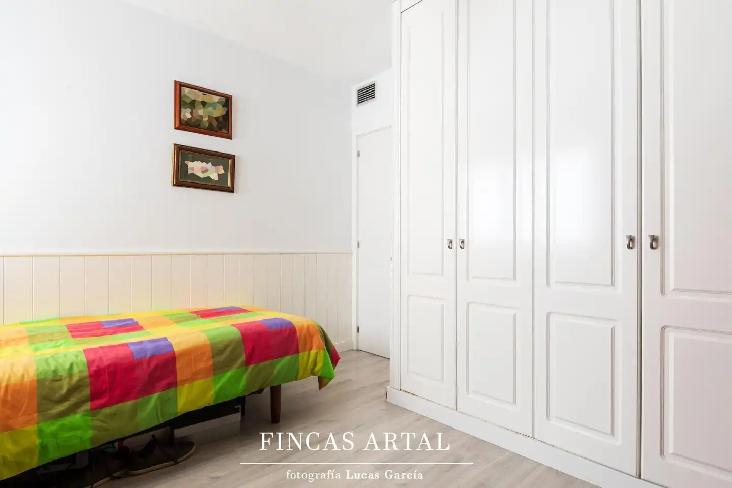 Bedroom of Houses for sale in Zaragoza  with Air Conditioner, Heating and Private garden