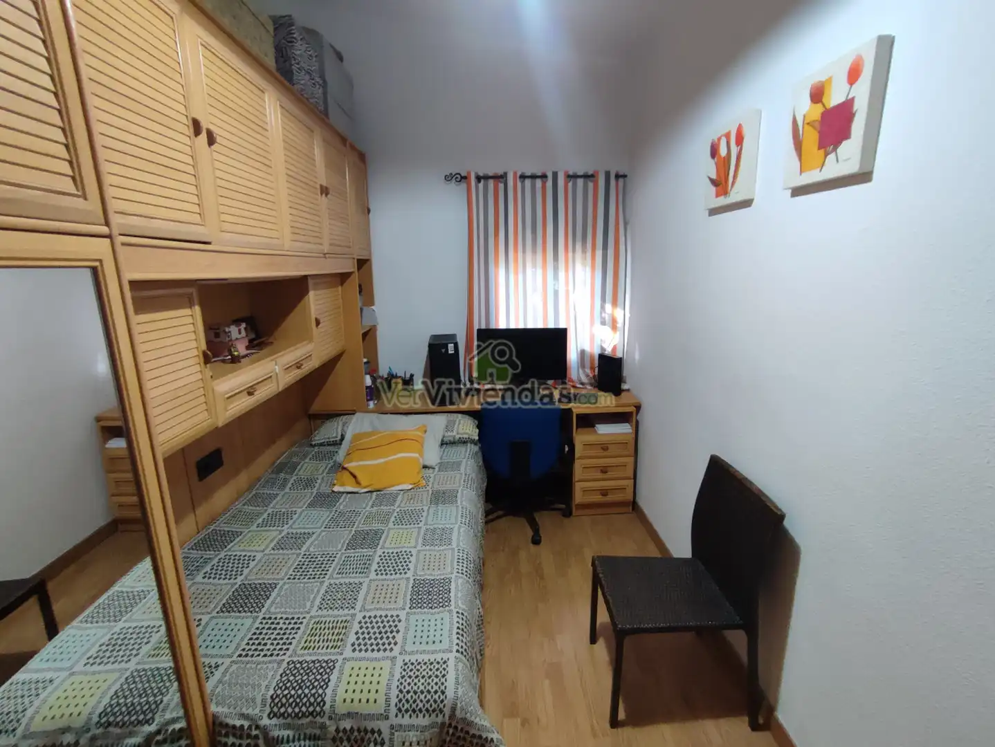 Habitación de Casa o chalet en venta en Torrelles de Llobregat con Aire acondicionado, Calefacción y Jardín privado