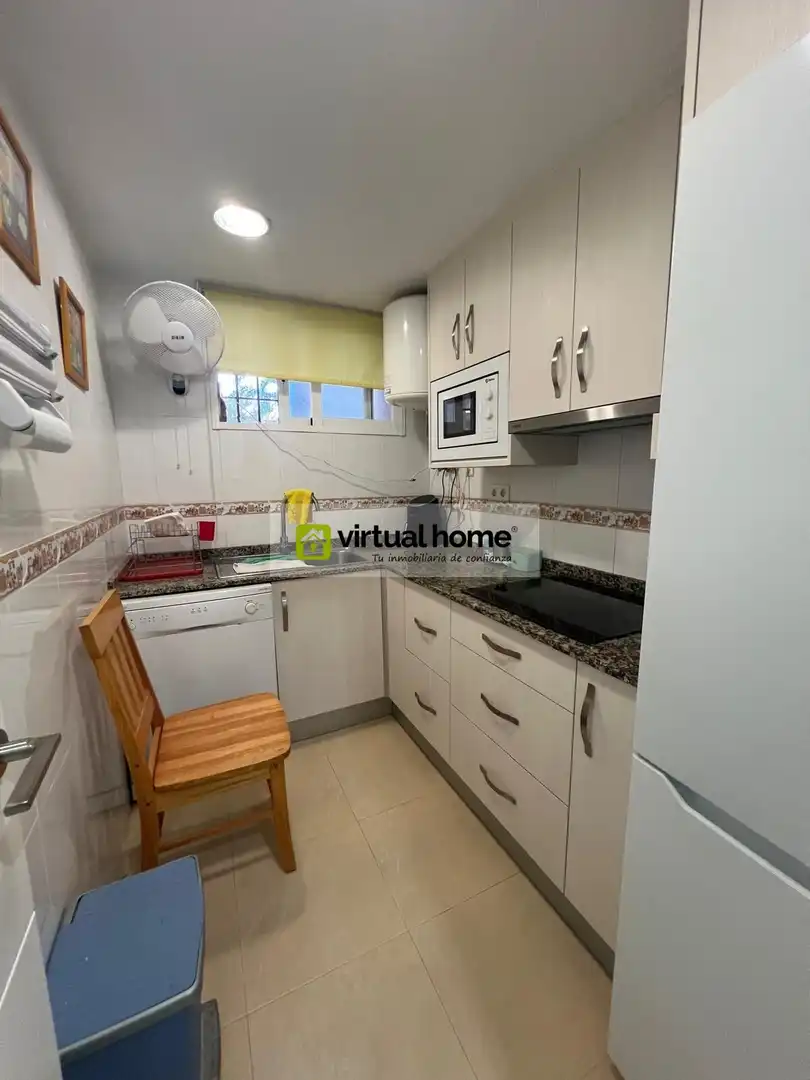 Cocina de Planta baja en venta en Benidorm con Aire acondicionado, Trastero y Amueblado