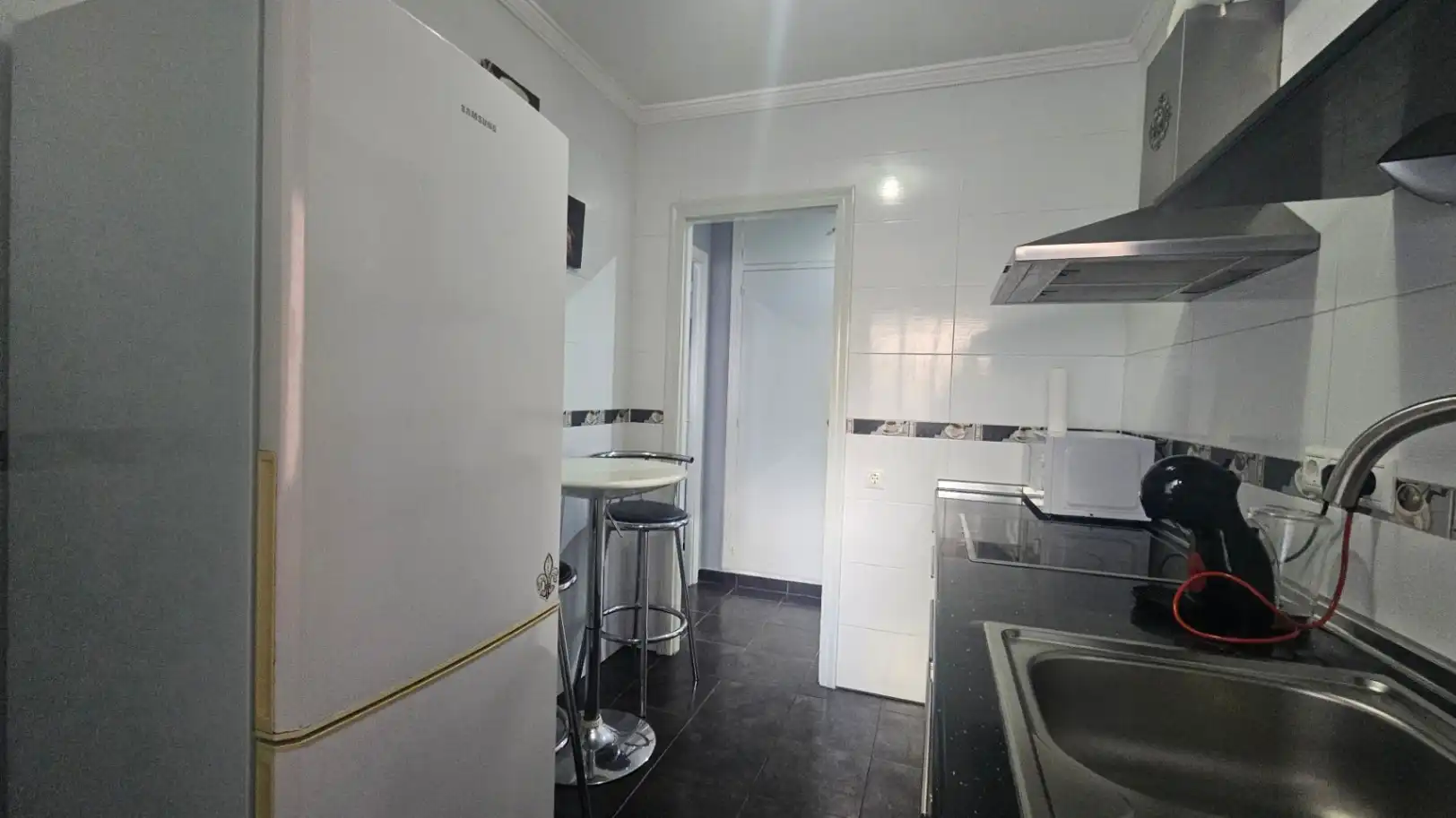 Cuina de Apartament en venda en Alicante / Alacant amb Aire condicionat, Calefacció i Terrassa