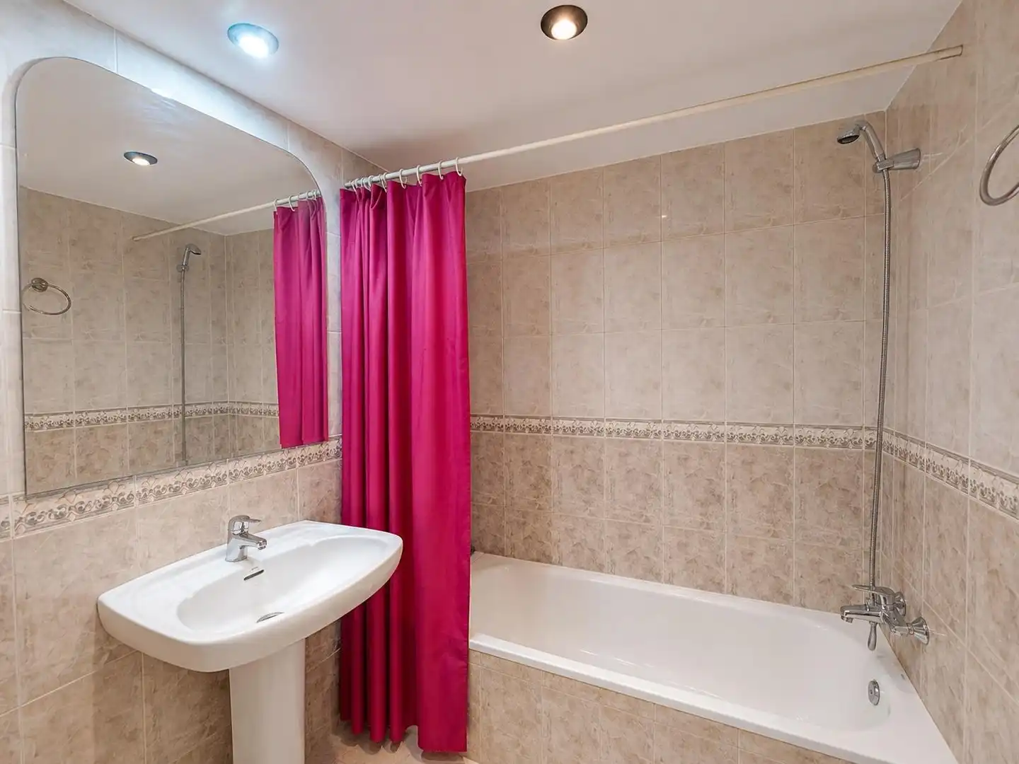 Baño de Planta baja en venta en Alicante / Alacant con Terraza y Trastero