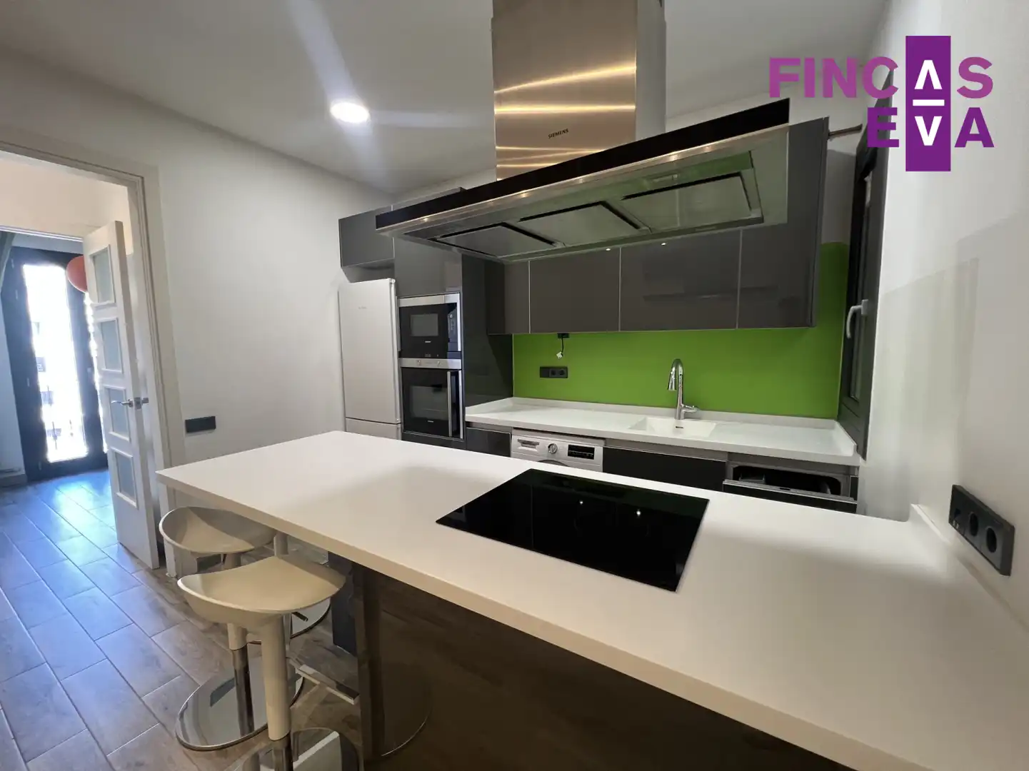 Cocina de Piso en venta en Barcelona con Calefacción, Parquet y Balcón