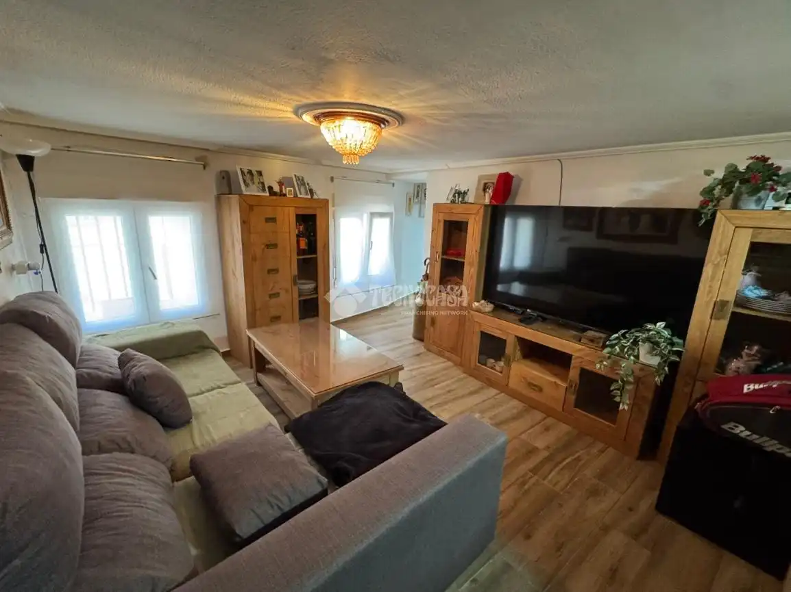 Sala de estar de Casa o chalet en venta en Cigales con Calefacción