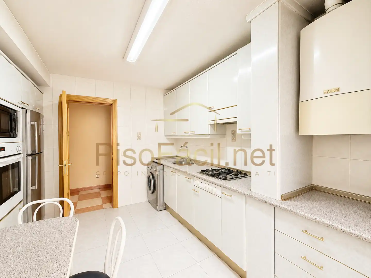 Cocina de Piso en venta en Móstoles con Calefacción y Piscina comunitaria