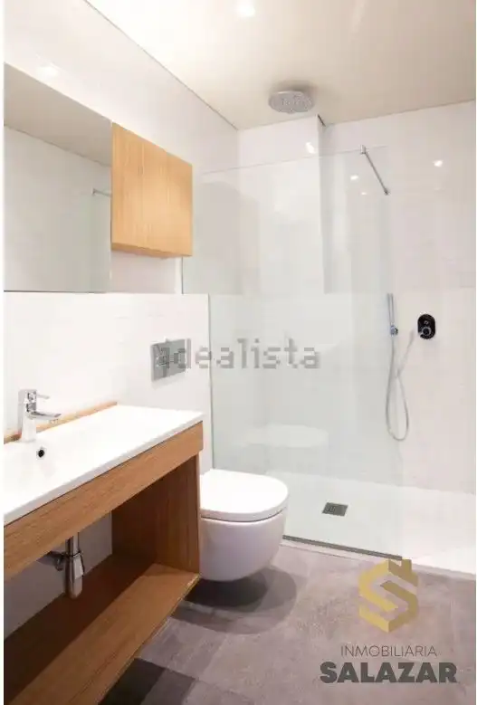 Baño de Piso de alquiler en Bilbao  con Calefacción