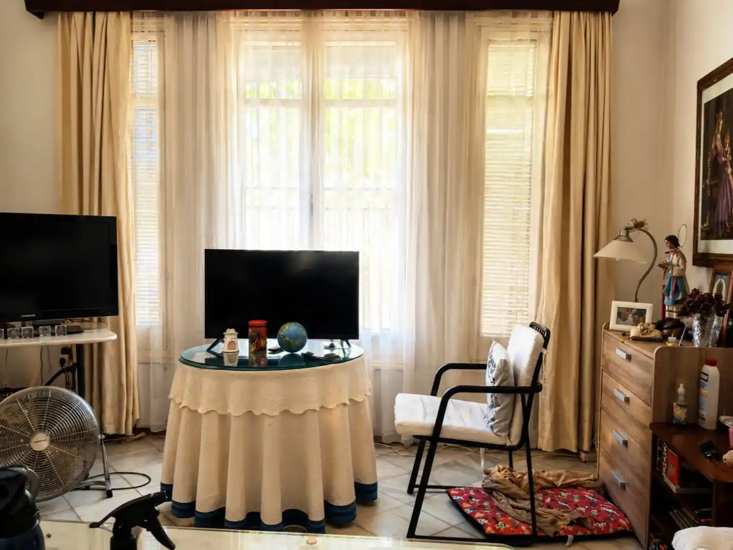 Living room of Flat for sale in Sevilla  with Private garden