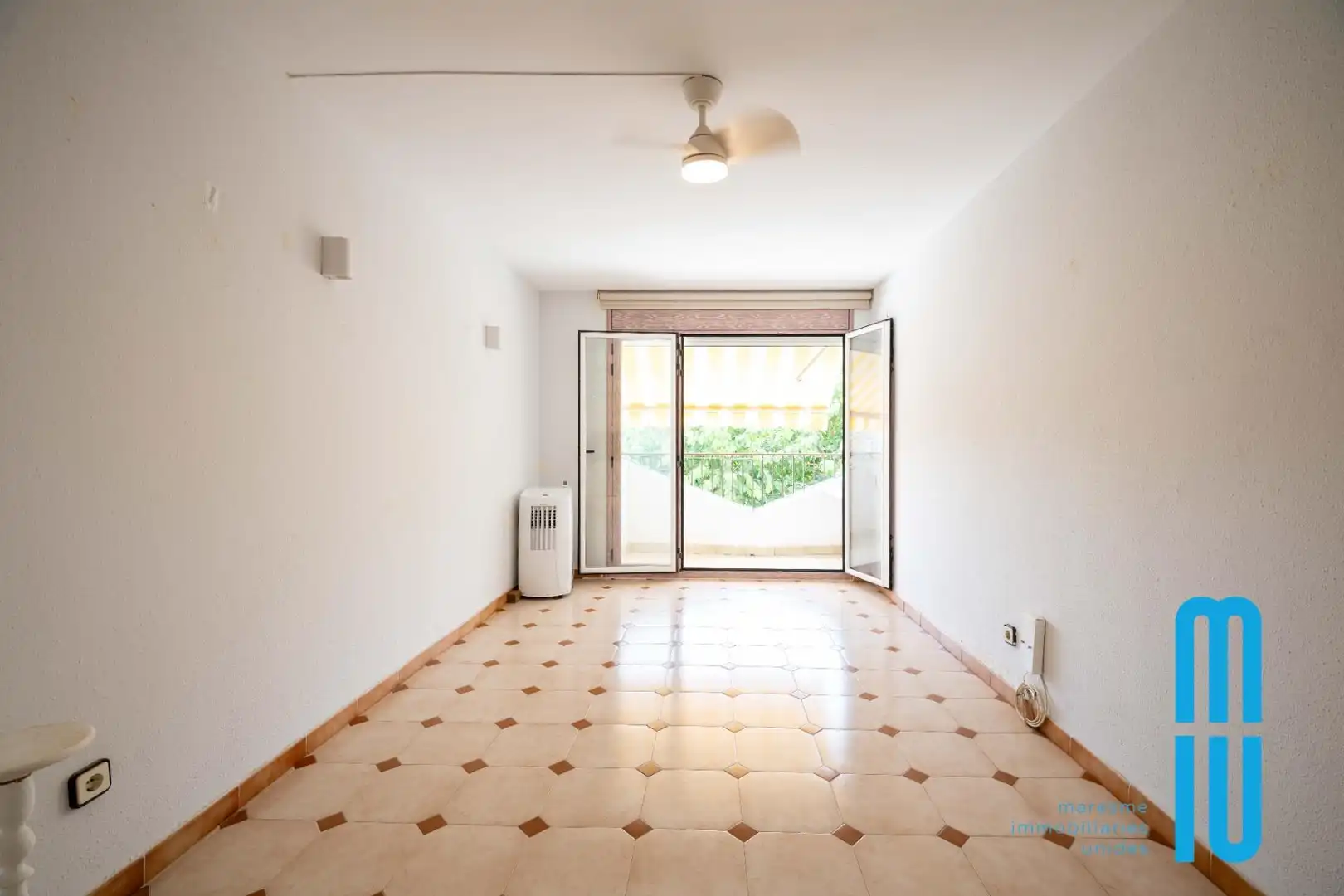 Living room of Flat for sale in Pineda de Mar