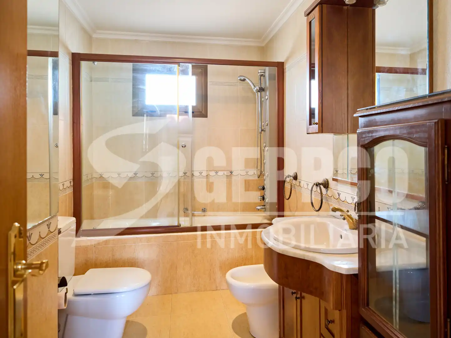 Baño de Ático de alquiler en Madrid