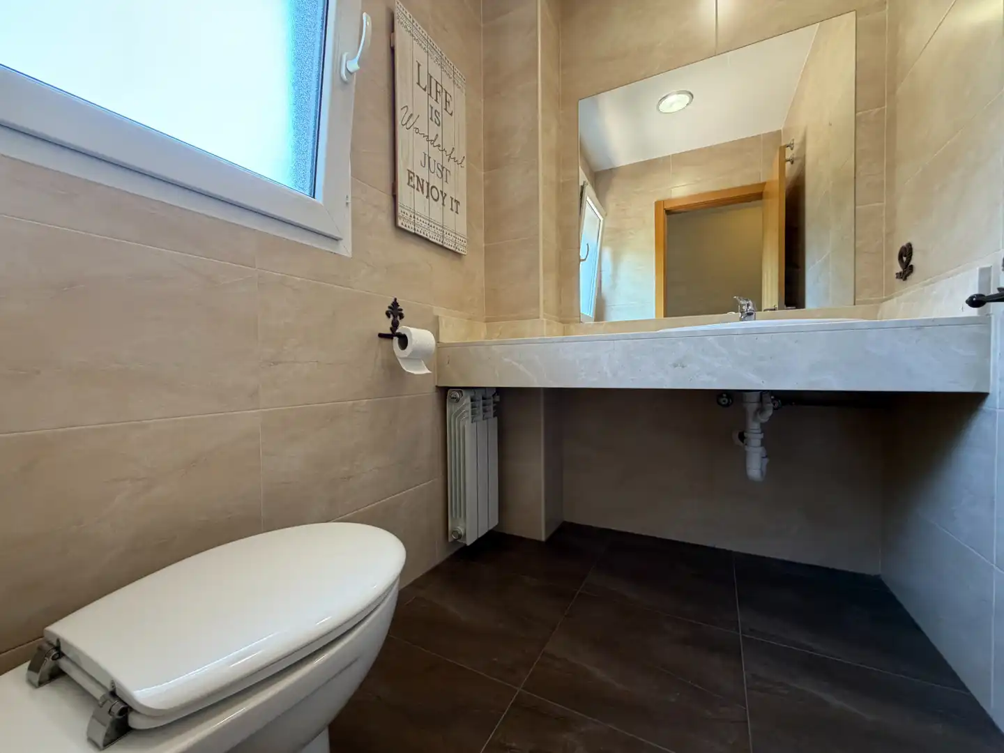 Baño de Casa o chalet en venta en Colmenar Viejo con Calefacción, Jardín privado y Terraza