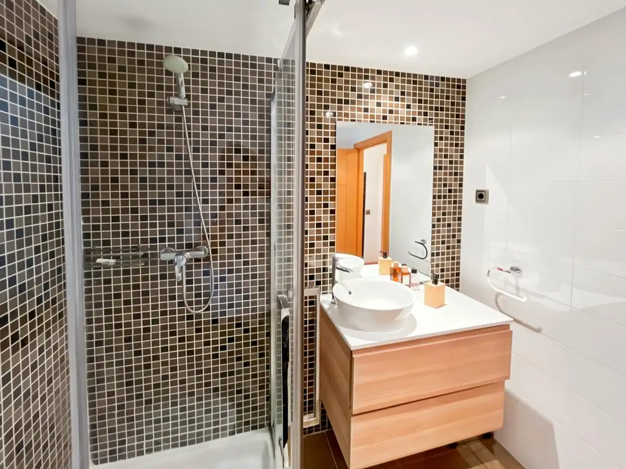 Baño de Piso en venta en Madrid con Aire acondicionado, Calefacción y Trastero