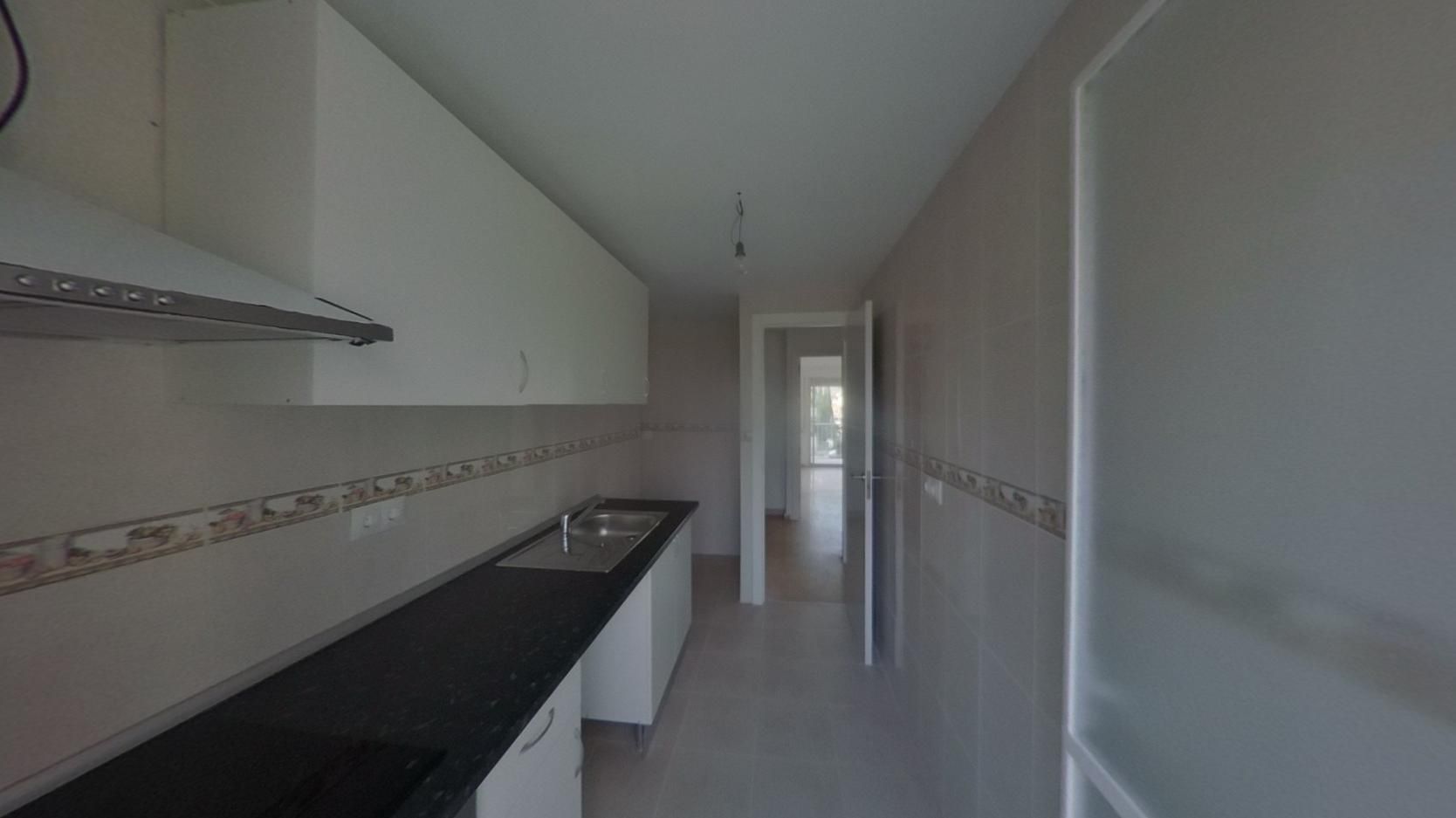 Kitchen of Flat for sale in  Granada Capital