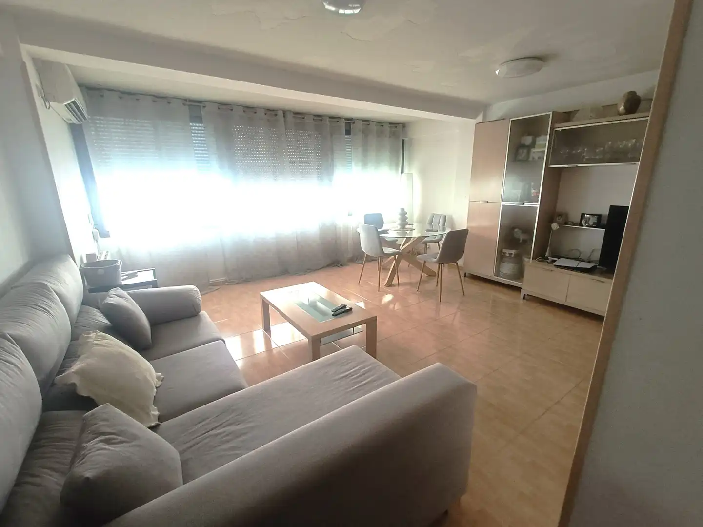 Wohnzimmer von Wohnung zum Verkauf in Parla mit Klimaanlage und Heizung