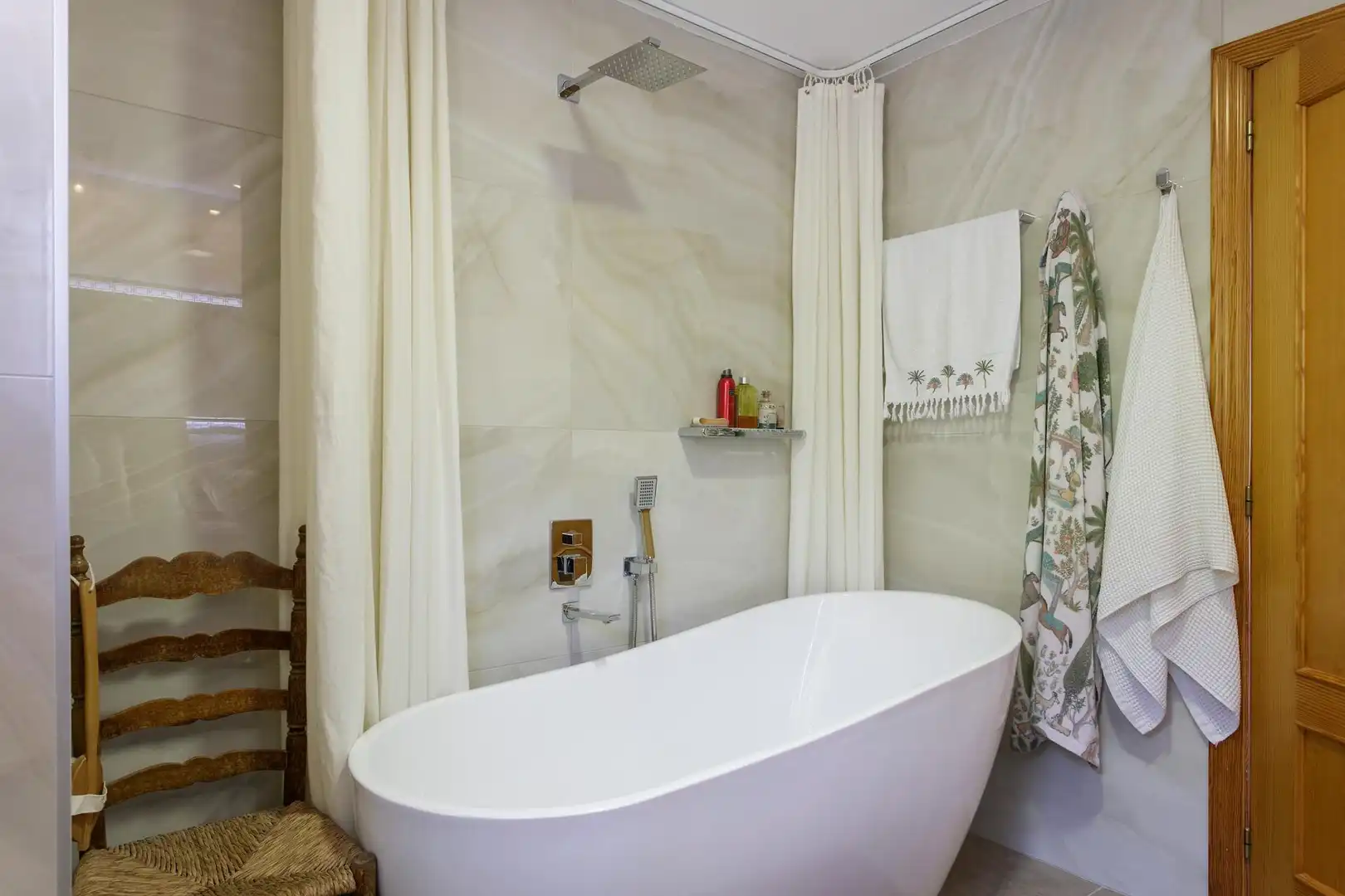Bathroom of Houses for sale in Barx  with Air Conditioner, Heating and Private garden