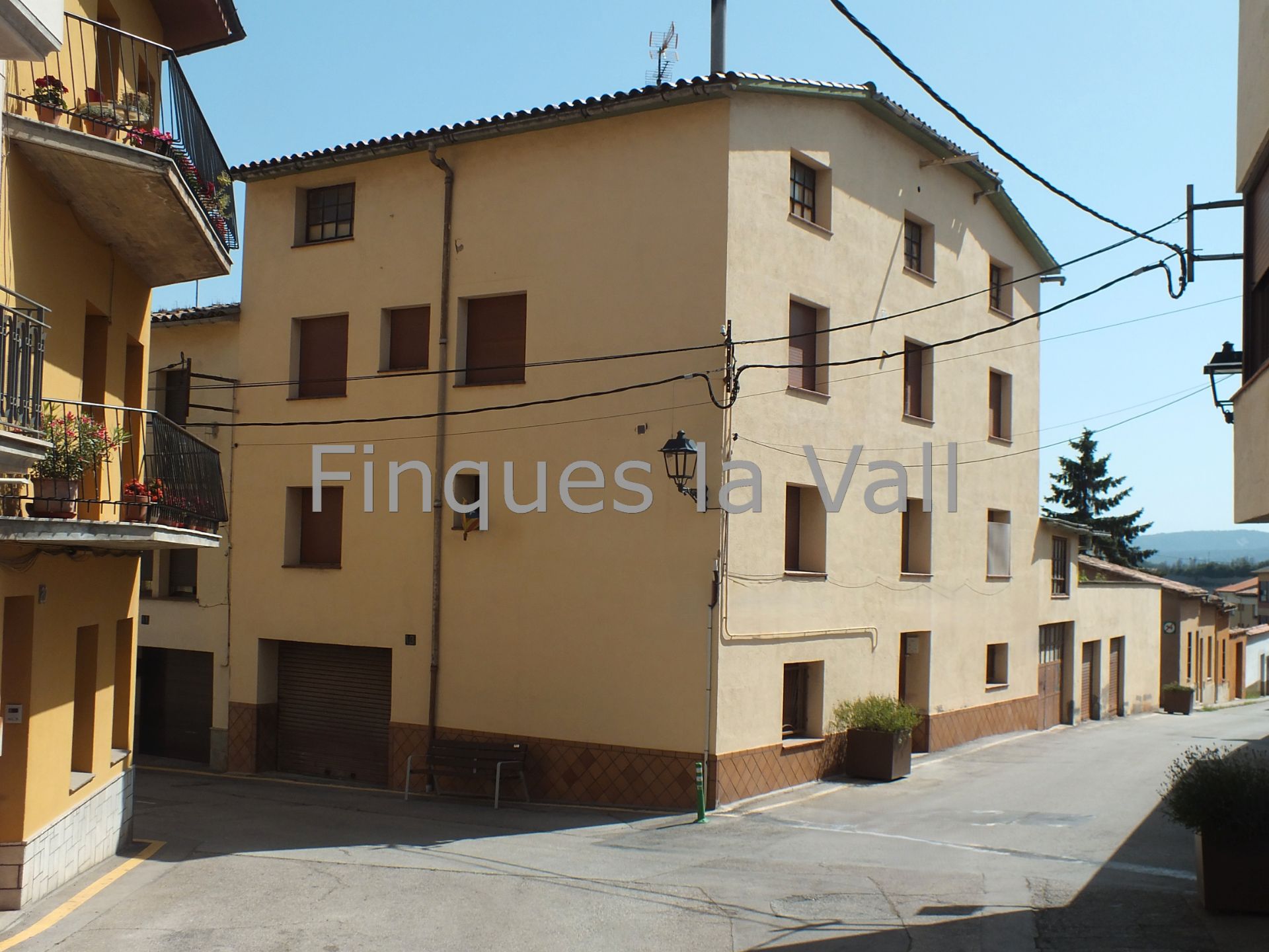 Vista exterior de Casa o xalet en venda en Tona amb Terrassa i Traster