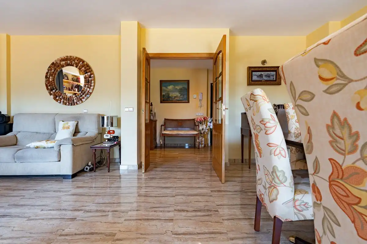 Chalet con terraza en venta en Pino Alto - Navarredonda, imagen 5