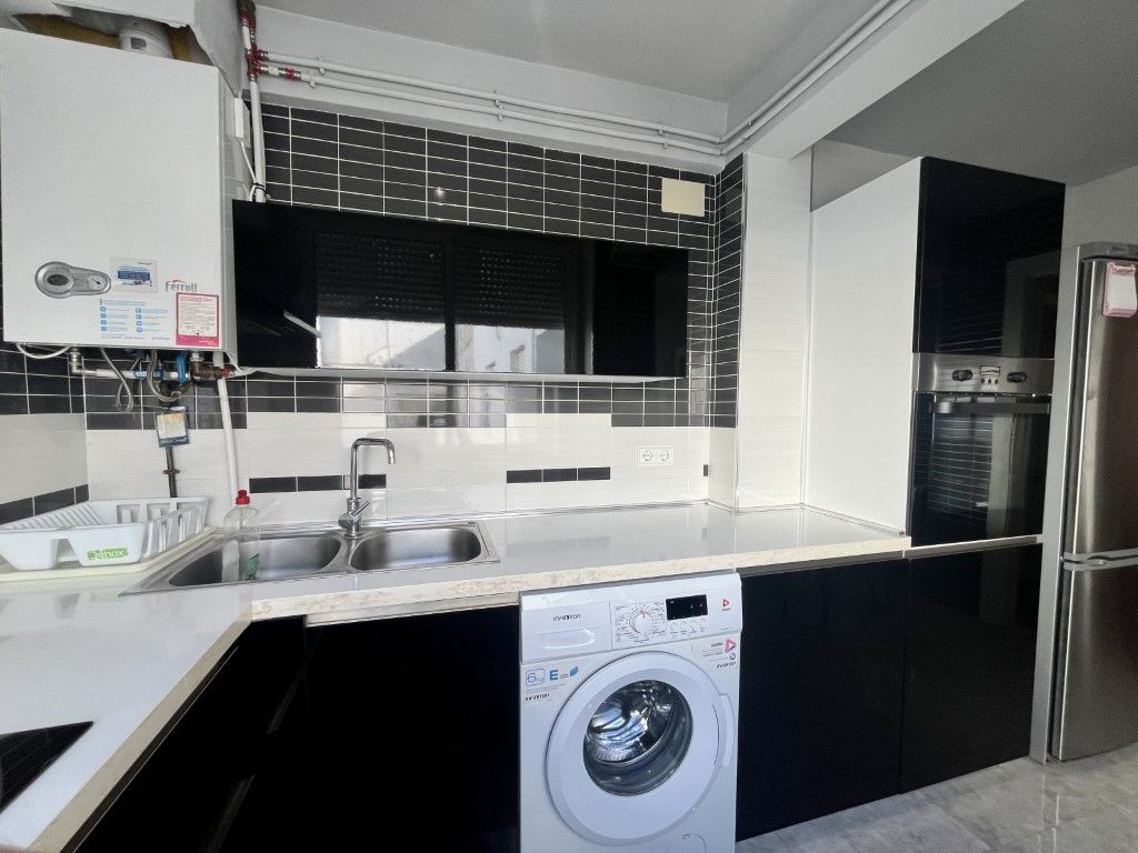 Kitchen of Flat to rent in  Córdoba Capital