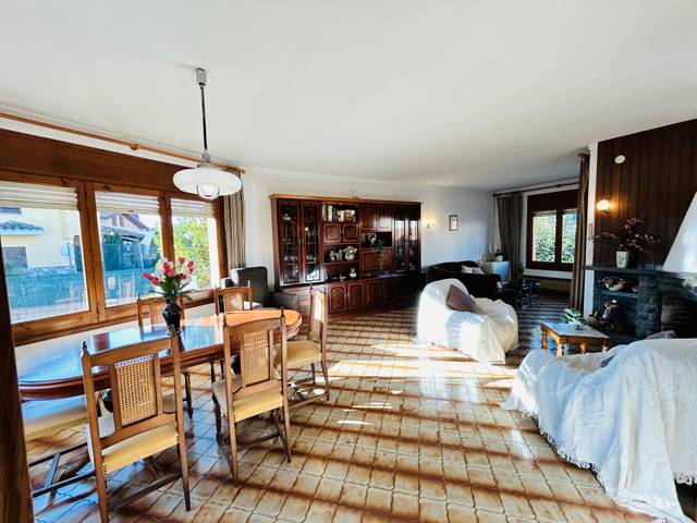 Casa-chalet en Venta en Folgueroles