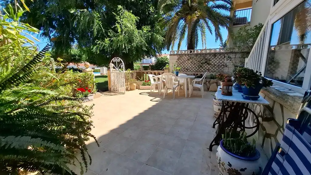 Terraza de Planta baja en venta en Dénia con Aire acondicionado, Terraza y Piscina comunitaria