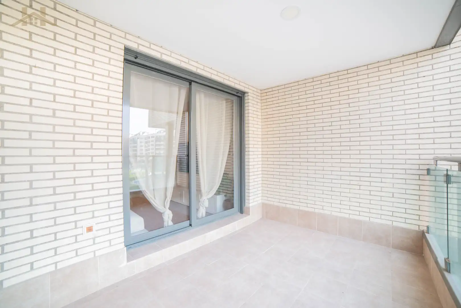 Piso en venta en Calle Luis García Berlanga, Centro