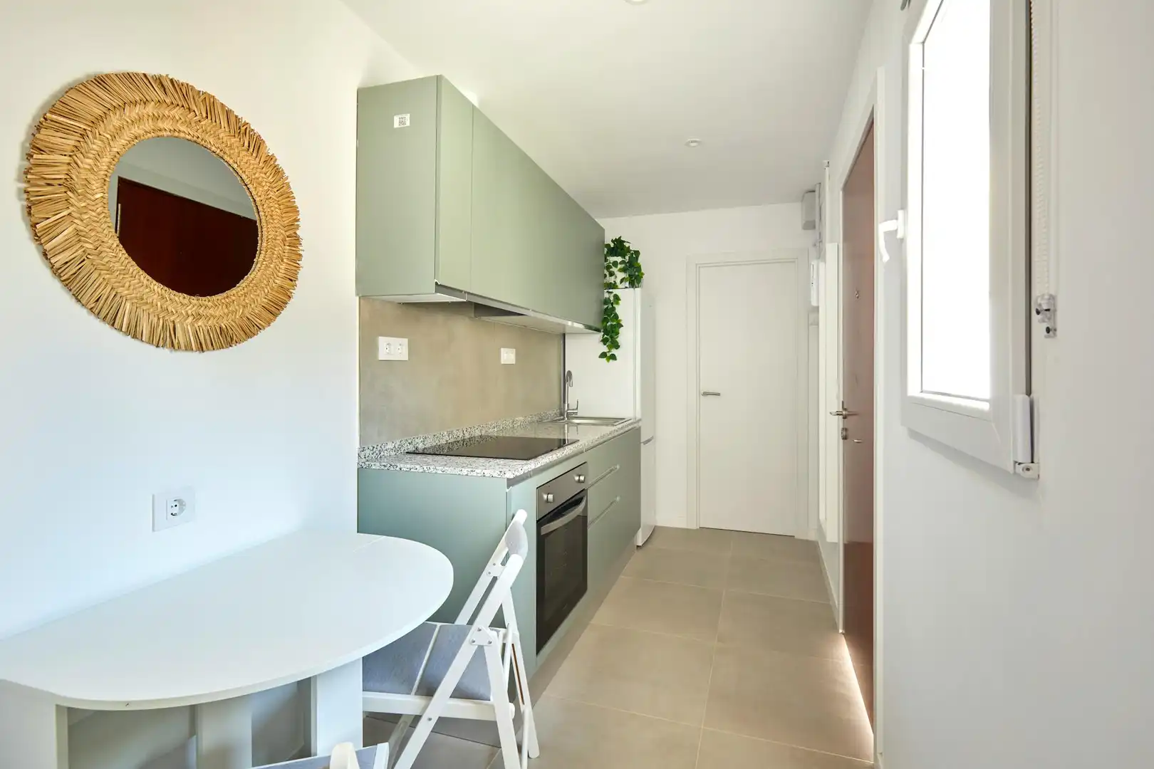 Küche von Wohnung zur Miete in Barcelona mit Klimaanlage, Heizung und Möbliert