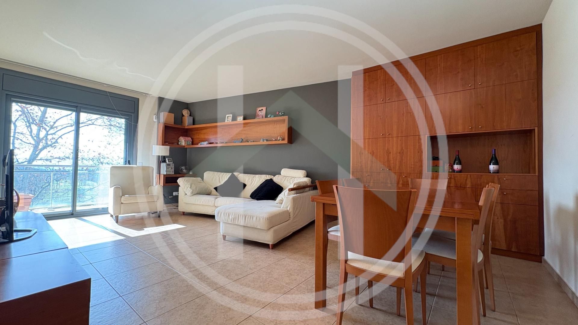 Wohnzimmer von Wohnung zum Verkauf in Cardedeu mit Klimaanlage, Heizung und Terrasse