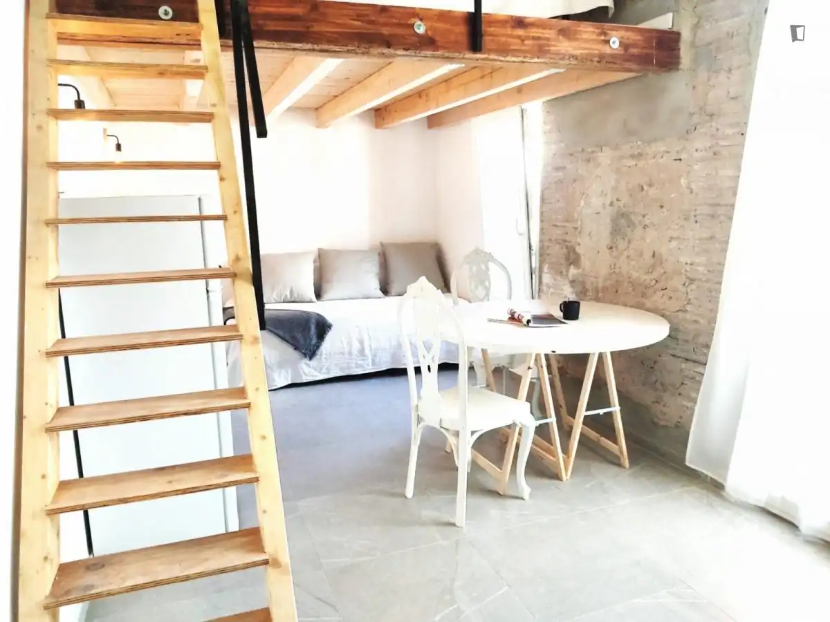 Estudio de alquiler en Barrio de Benicalap