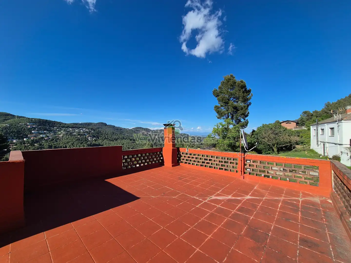 Terraza de Casa o chalet en venta en Corbera de Llobregat con Calefacción, Jardín privado y Parquet