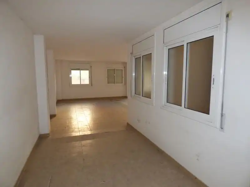 Oficina de alquiler en Manresa con Terraza
