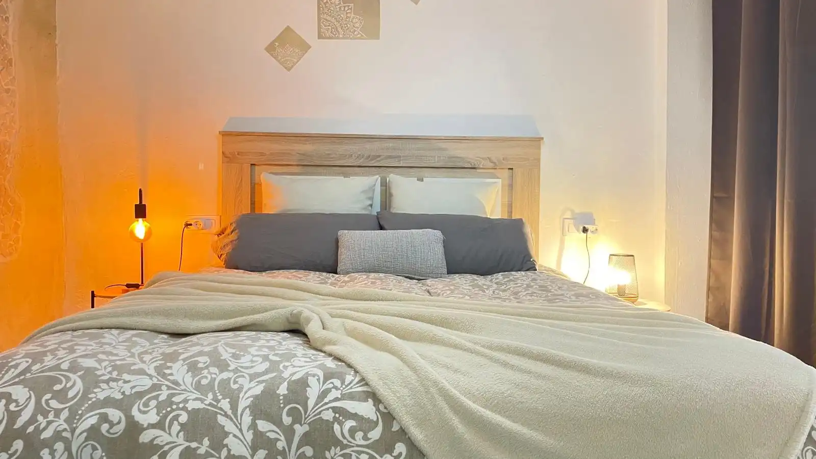 Habitación de Casa adosada en venta en Ronda con Aire acondicionado, Terraza y Trastero
