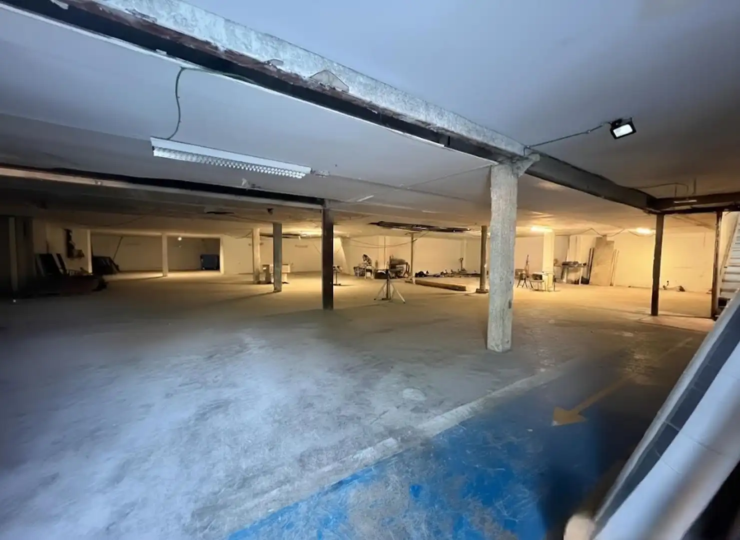 Industrial building for sale in ABENDAÑO, imagen 2
