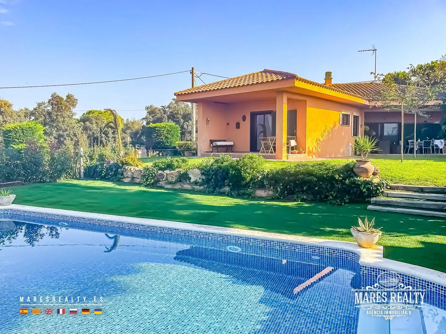 Casa con piscina in vendita a Sils