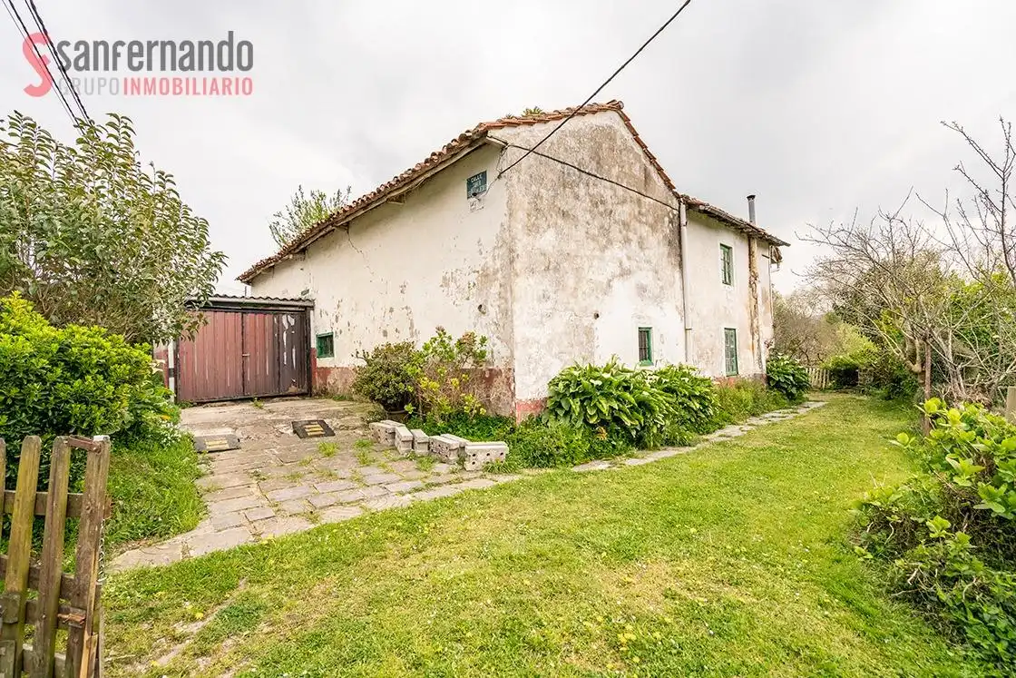Vista exterior de Finca rústica en venta en Torrelavega  con Trastero