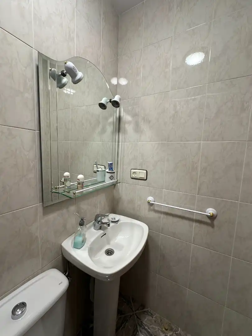 Baño de Piso en venta en Jódar con Aire acondicionado, Terraza y Trastero