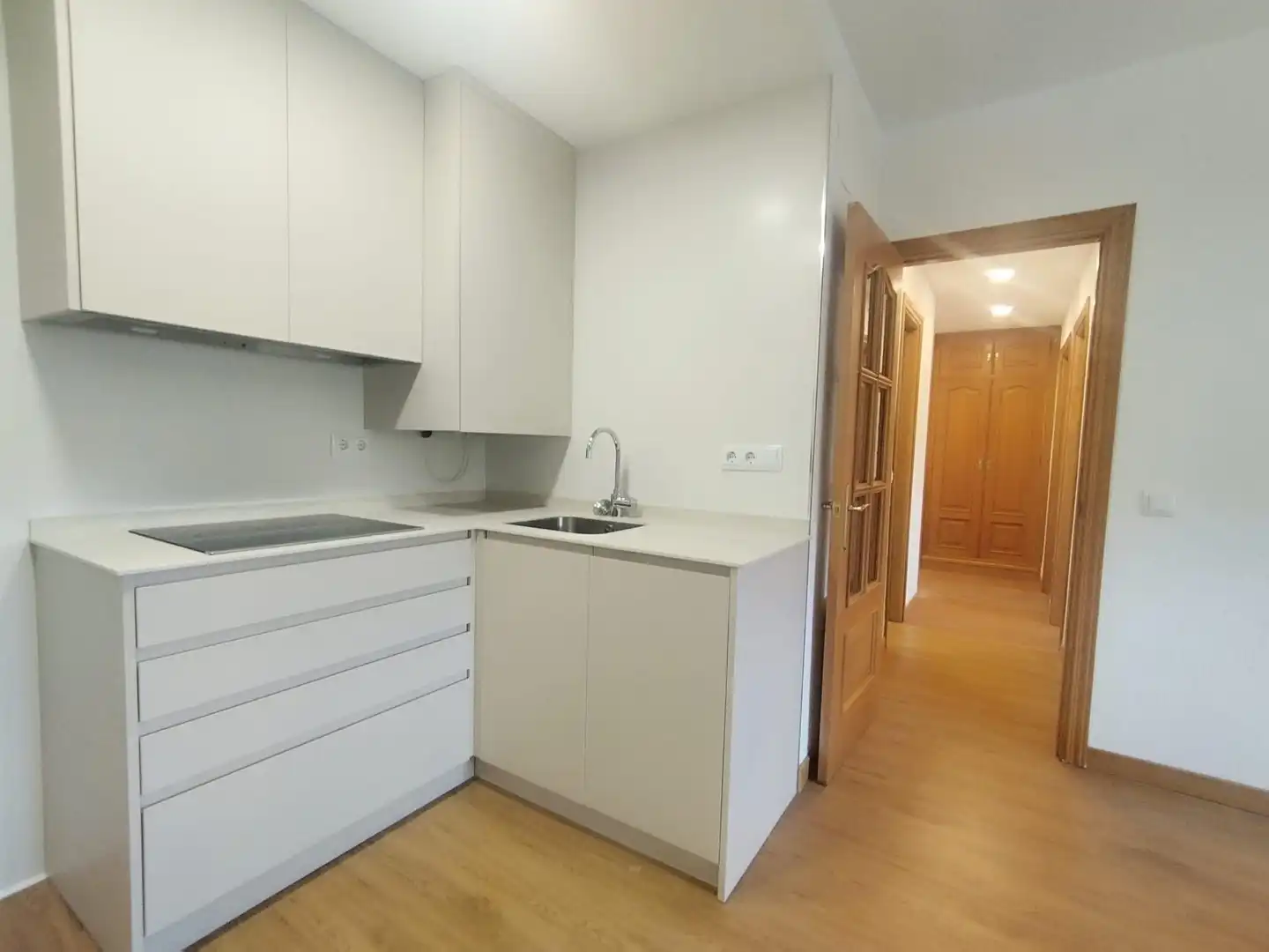 Cocina de Piso de alquiler en Alcalá de Henares con Aire acondicionado y Calefacción