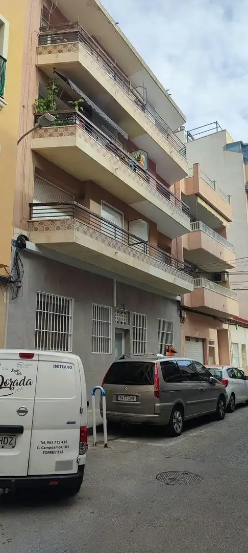 Vista exterior de Pis en venda en Centro