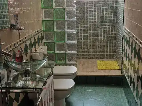 Baño de Piso en venta en Churriana