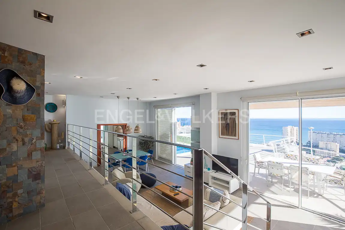 Living room of Houses for sale in Cullera  with Air Conditioner, Heating and Terrace