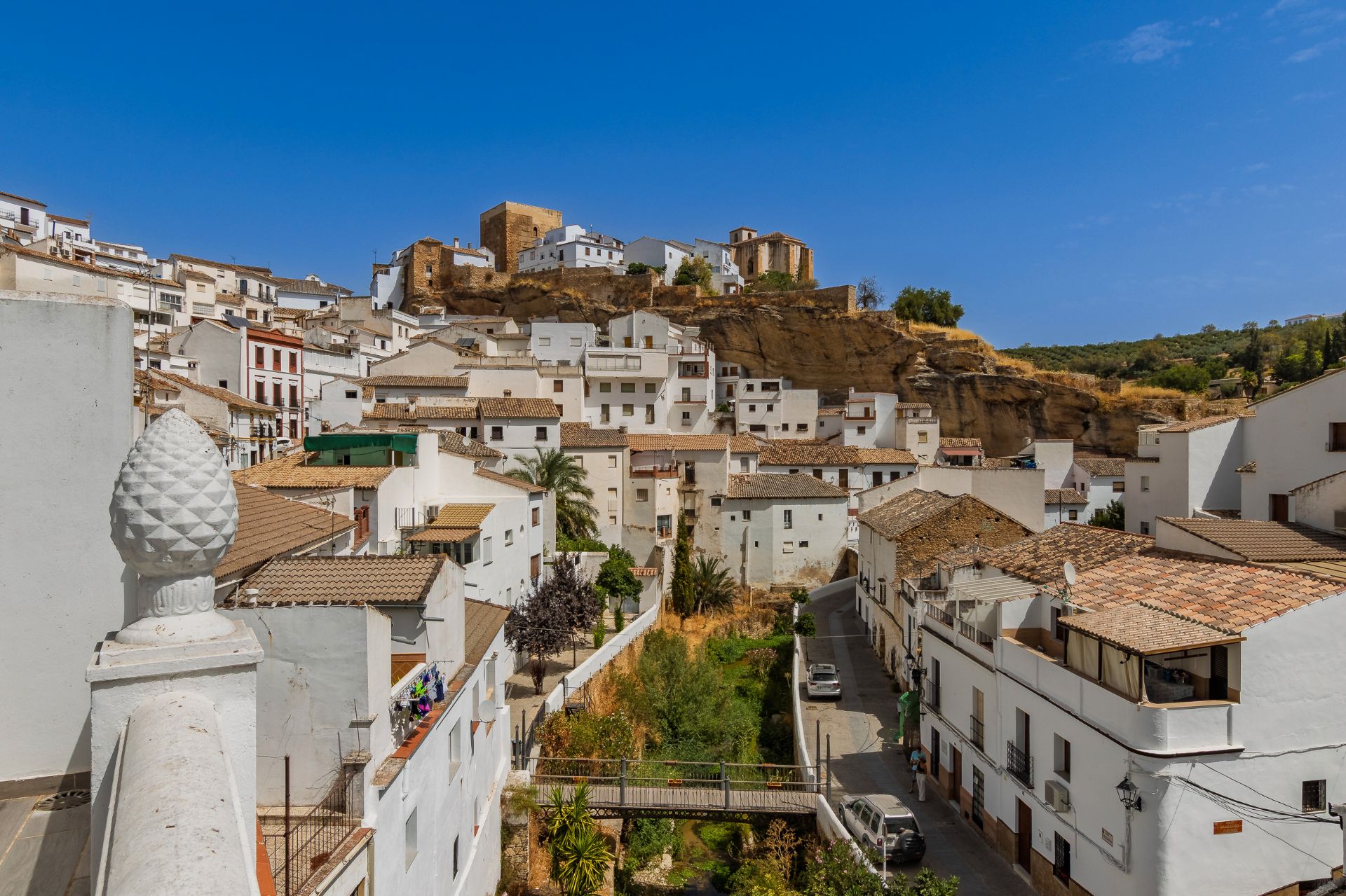 Vista exterior de Casa o xalet en venda en Setenil de las Bodegas amb Balcó