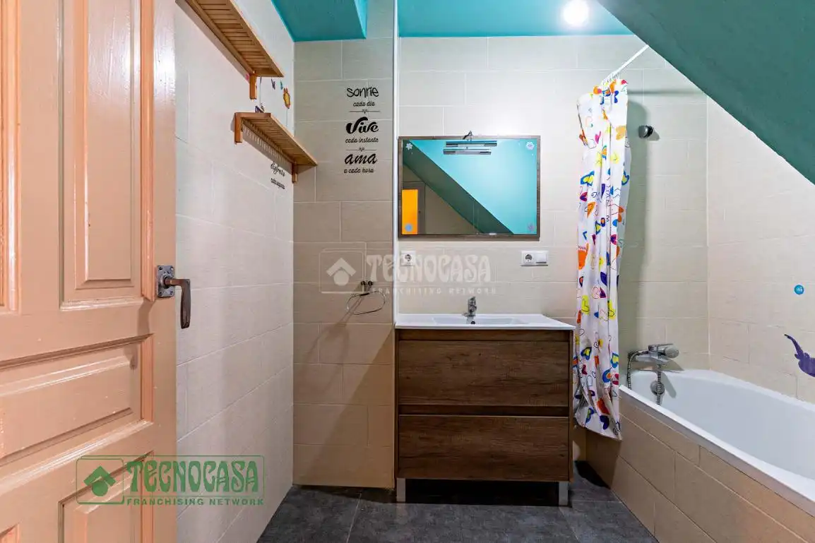 Houses for sale in Tolox