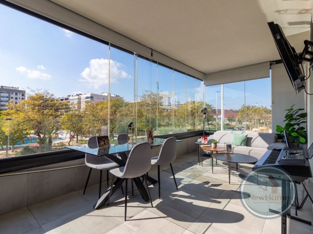 Pis en venda a Calle Gral Gutierrez Mellado, El Travaló - Martínez Valero