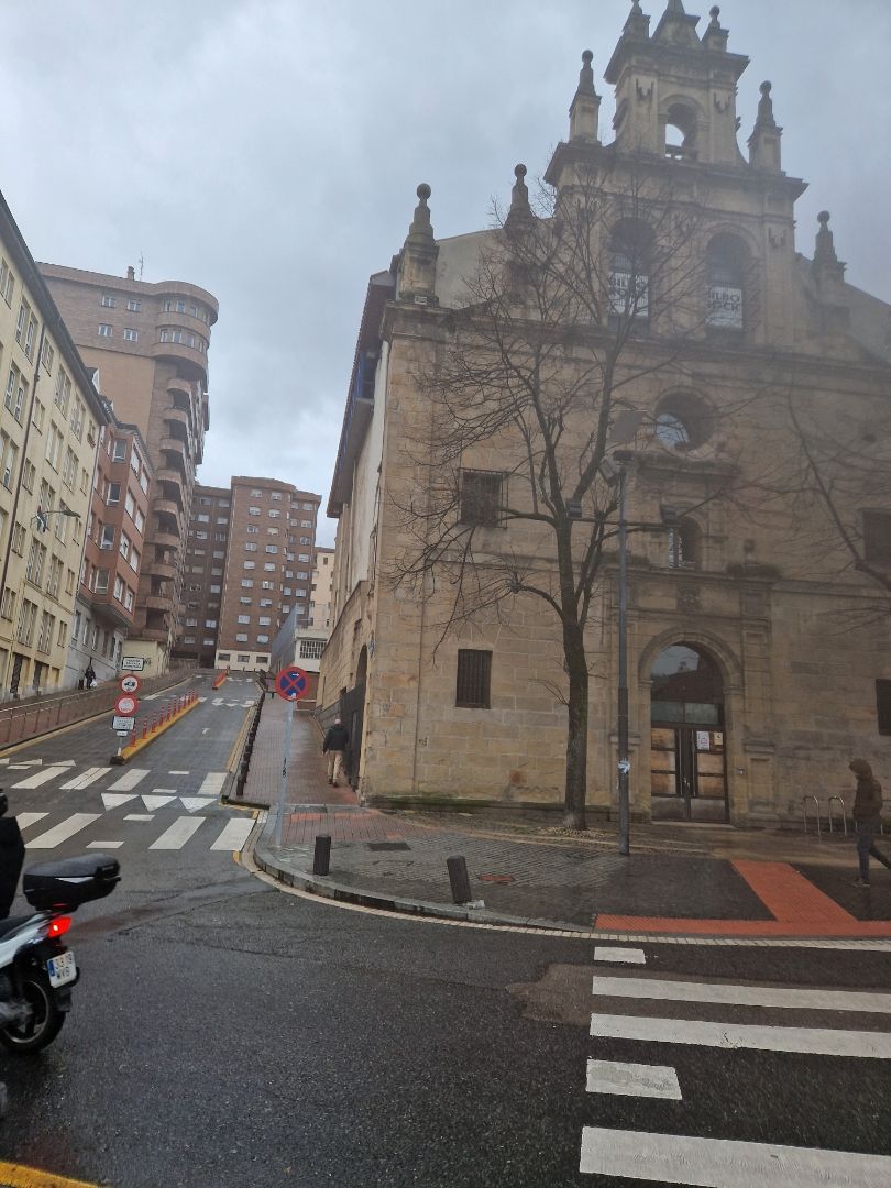 Exterior view of Garage for rent in Bilbao 