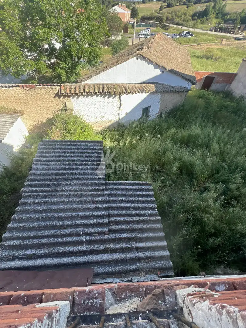 Casa adosada en venta en Villamantilla con Balcón