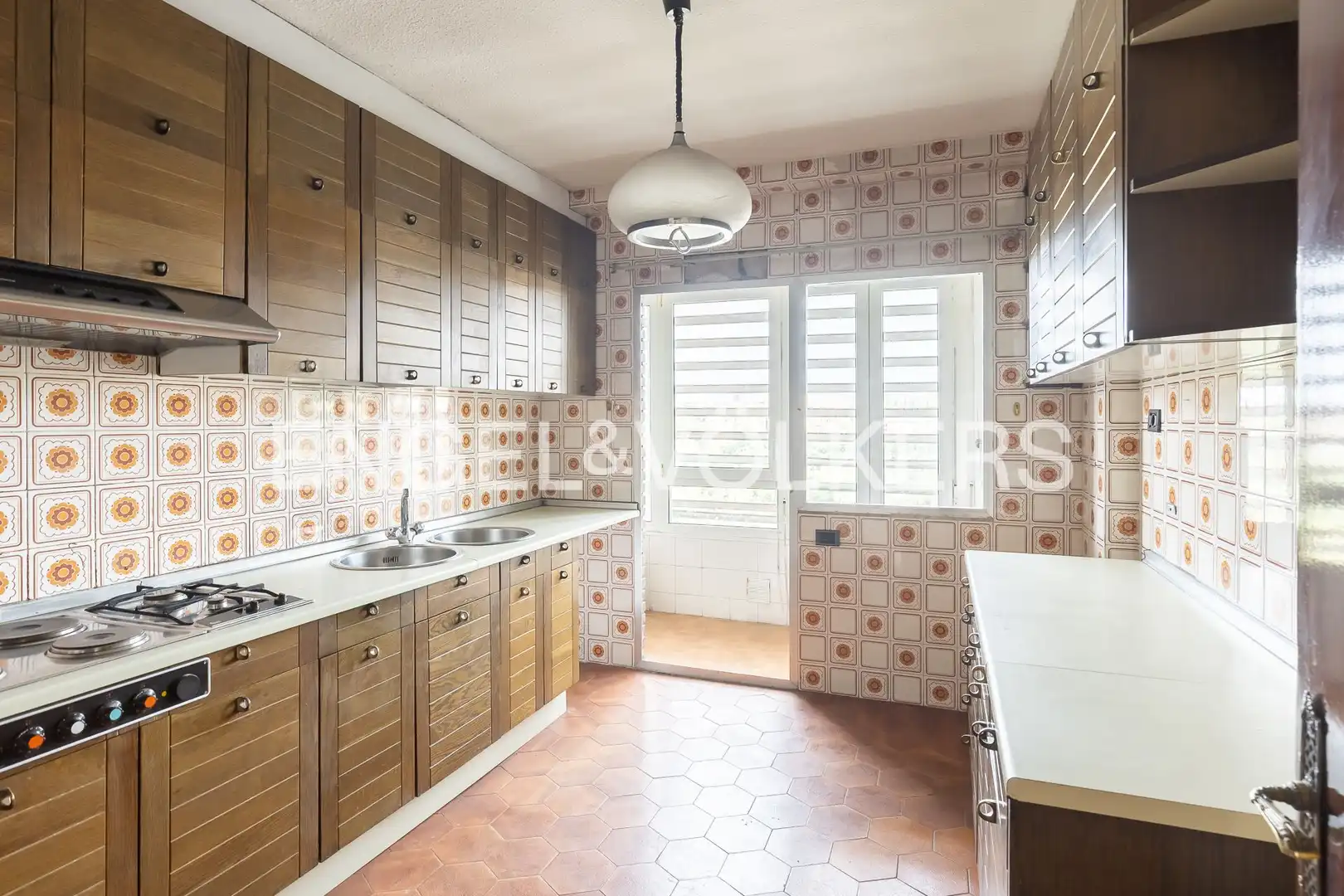 Cocina de Piso en venta en Madrid con Calefacción, Parquet y Terraza