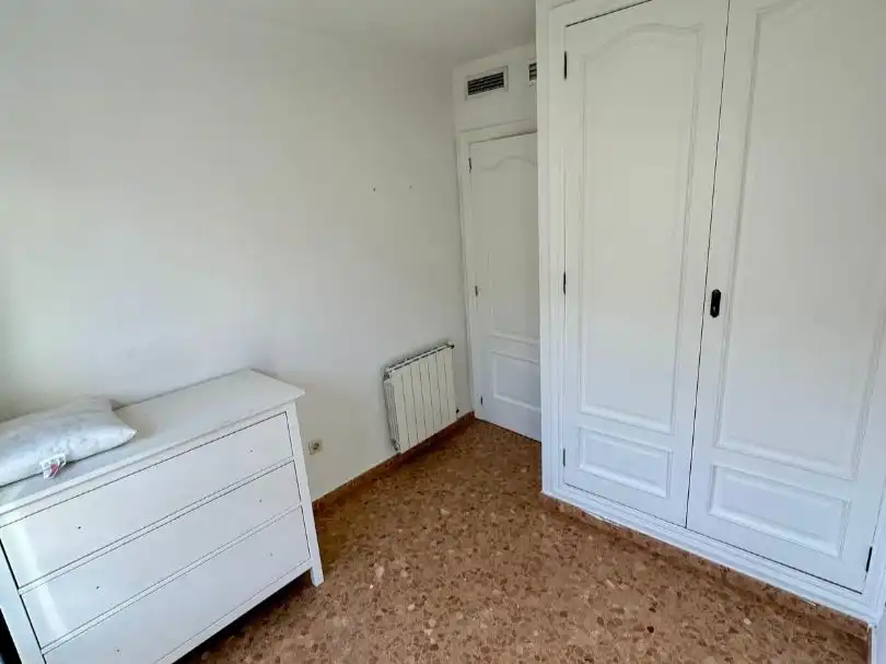 Bedroom of Flat for rent in  Valencia Capital  with Air Conditioner