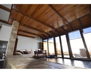 Sala d'estar de Casa adosada en venda en Santovenia de la Valdoncina amb Terrassa