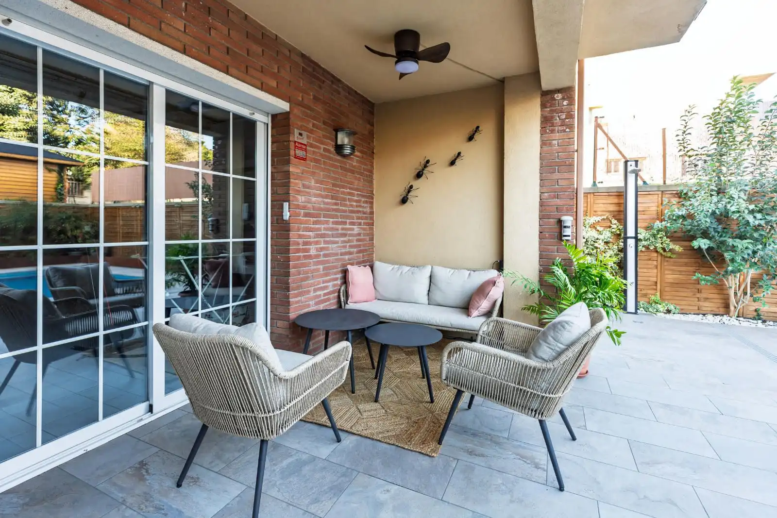 Terraza de Casa adosada en venta en Parets del Vallès con Aire acondicionado, Calefacción y Trastero