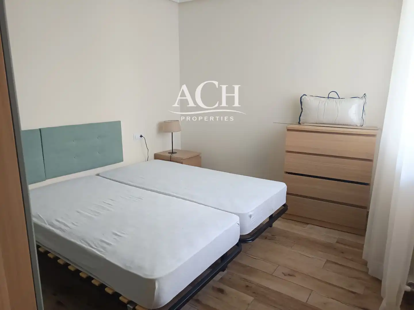 Habitación de Piso de alquiler en Getxo  con Calefacción, Terraza y Amueblado