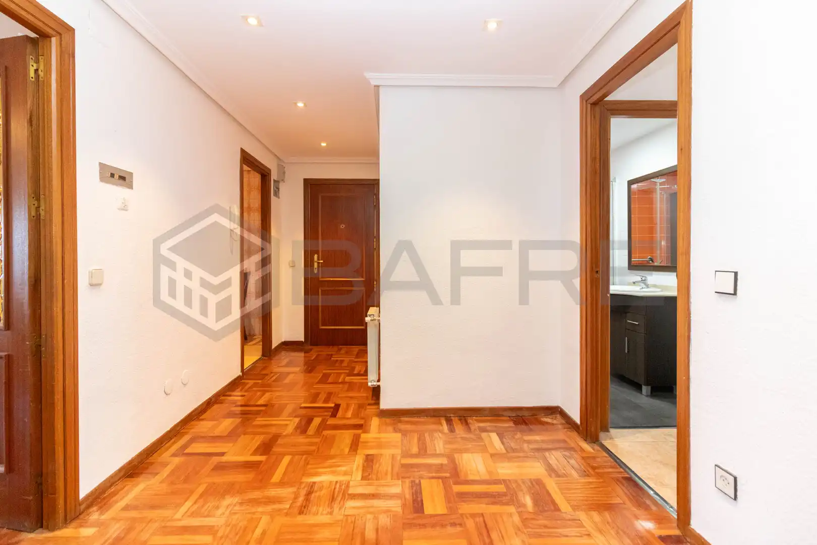 Dormitori de Pis en venda en Madrid amb Aire condicionat, Calefacció i Parquet